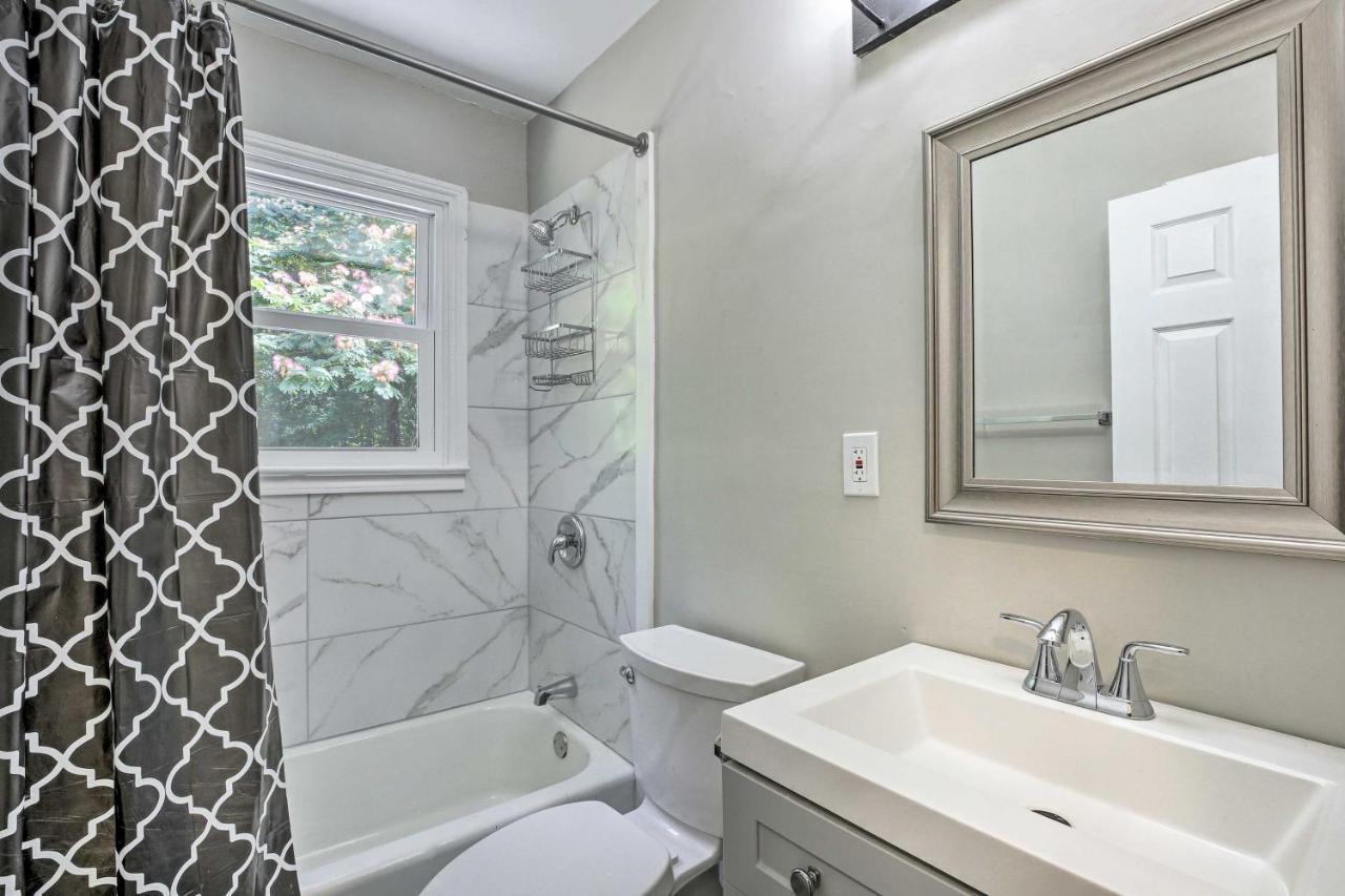 Family-Friendly Atlanta Home About 3 Mi To Downtown! Exterior photo